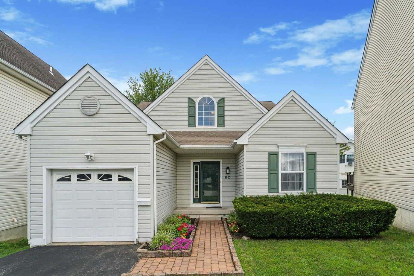 3110 Juniper