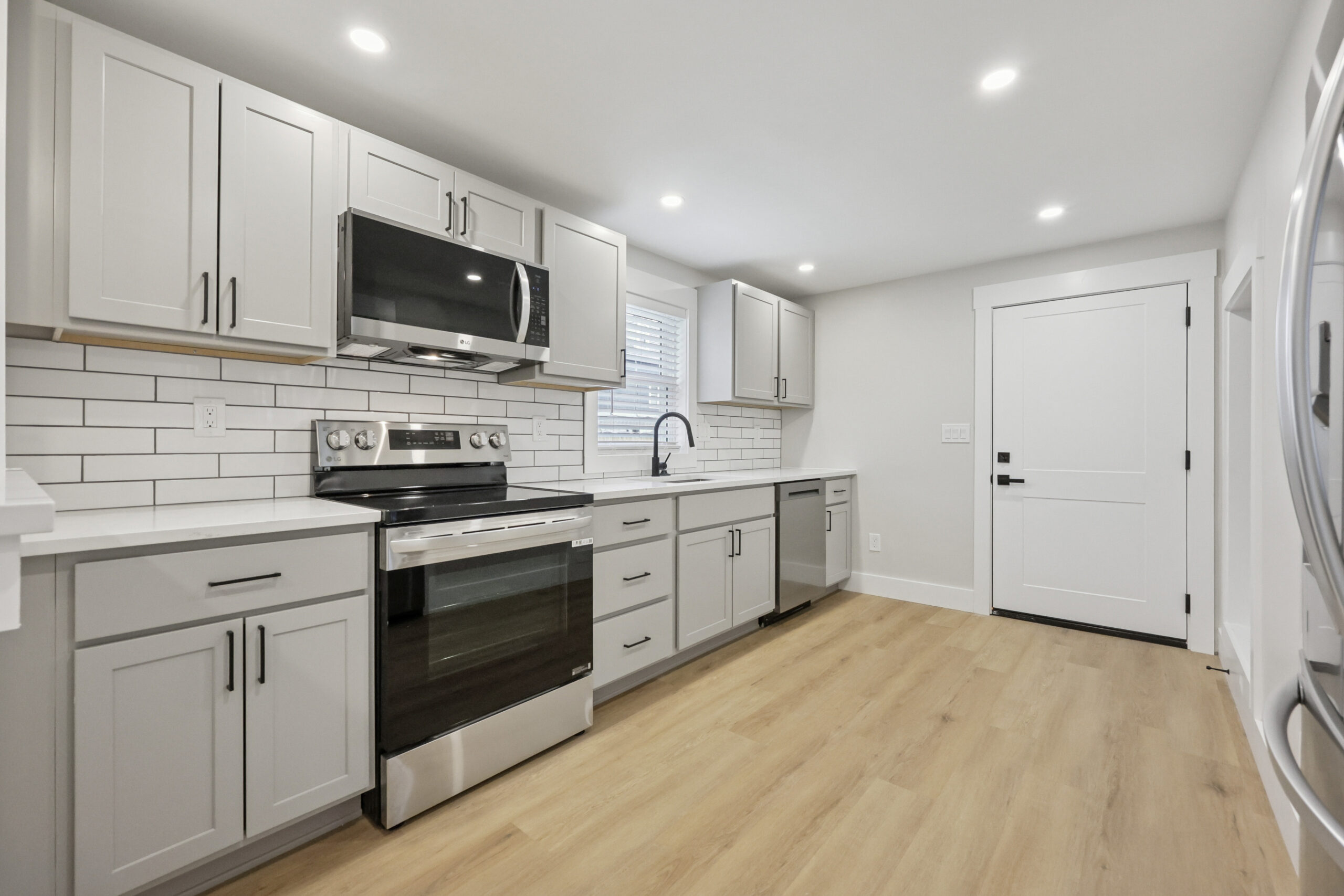 3110 Juniper