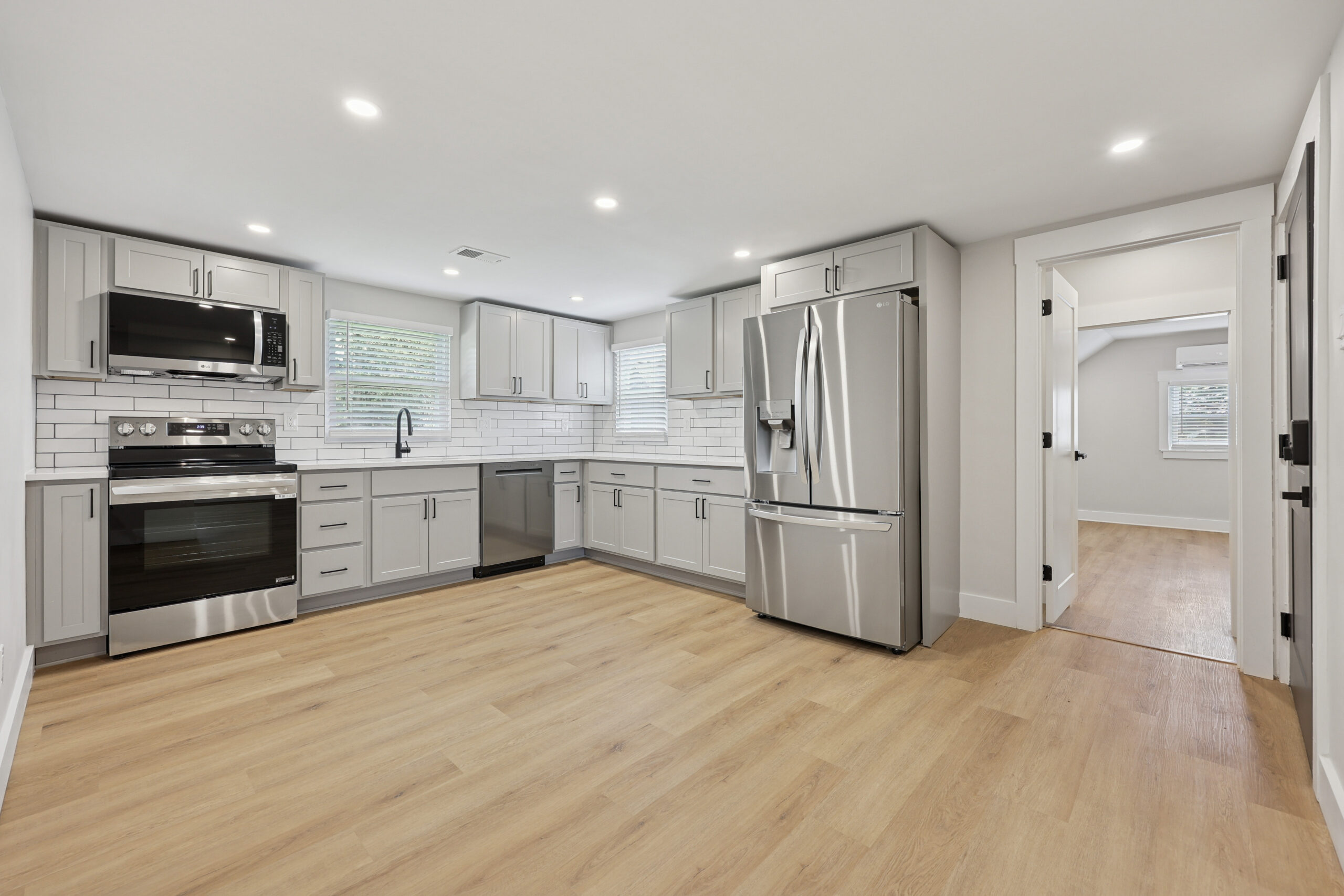 3110 Juniper