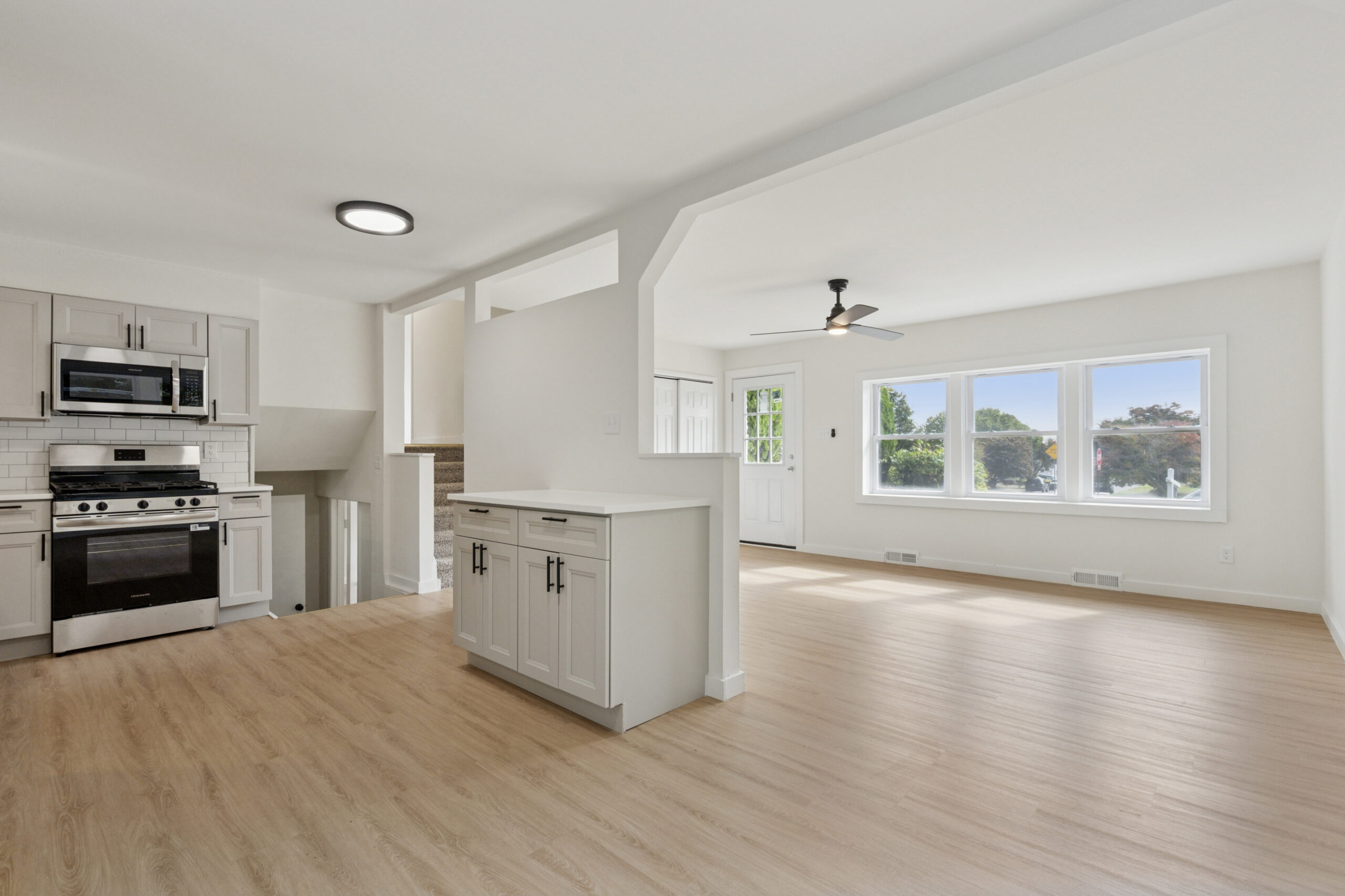 3110 Juniper