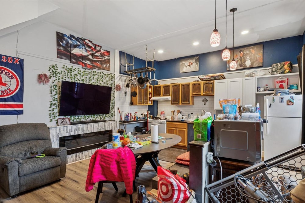 2410 Wharton Steet