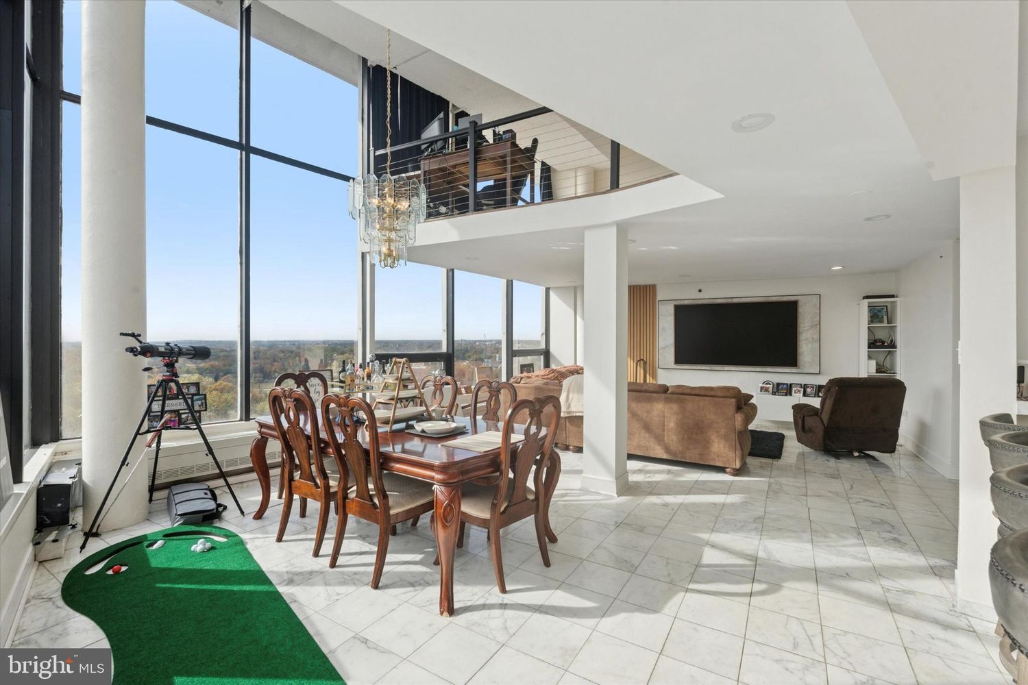 1500x1000 - 2025-11-04T114200.646 3110 Juniper